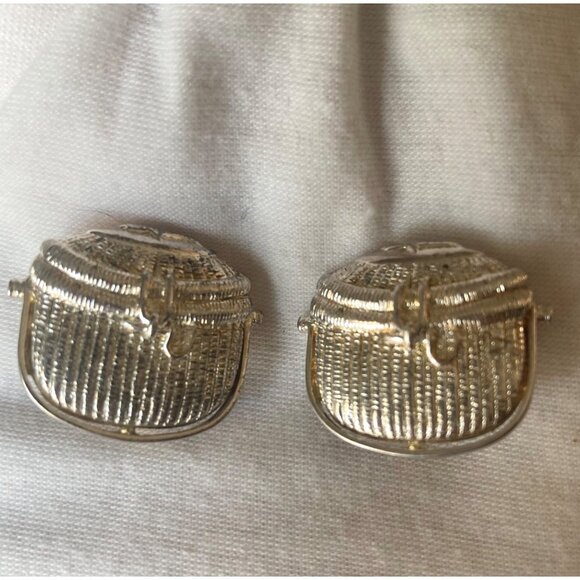 Nantucket Basket Clip On Earrings Silver Gold Tone Signed Bouganvillea Preppy - Picture 2 of 6